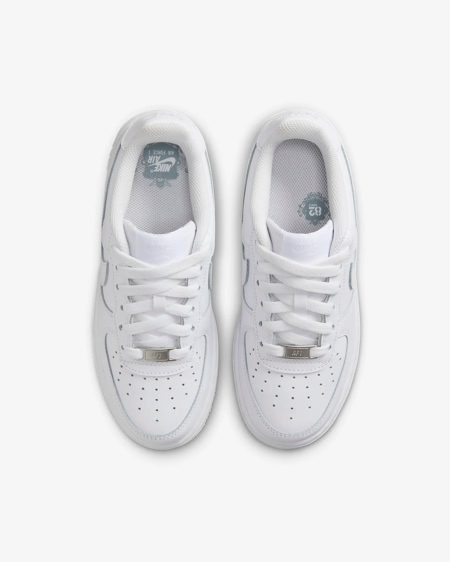 Nike Air Force 1 LE