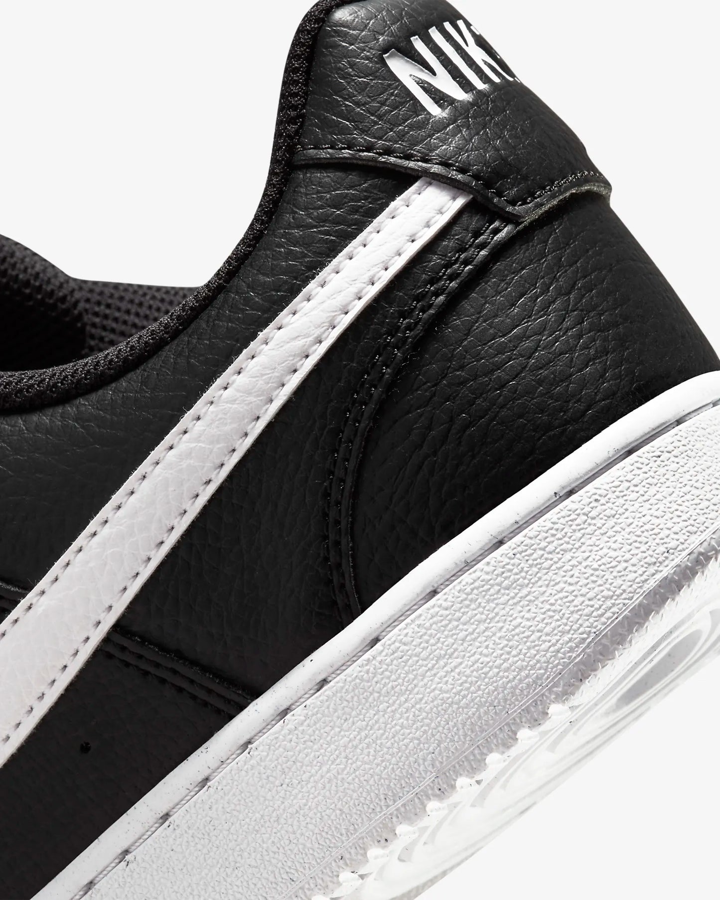 Scarpa Nike Court Vision Nera e Bianca