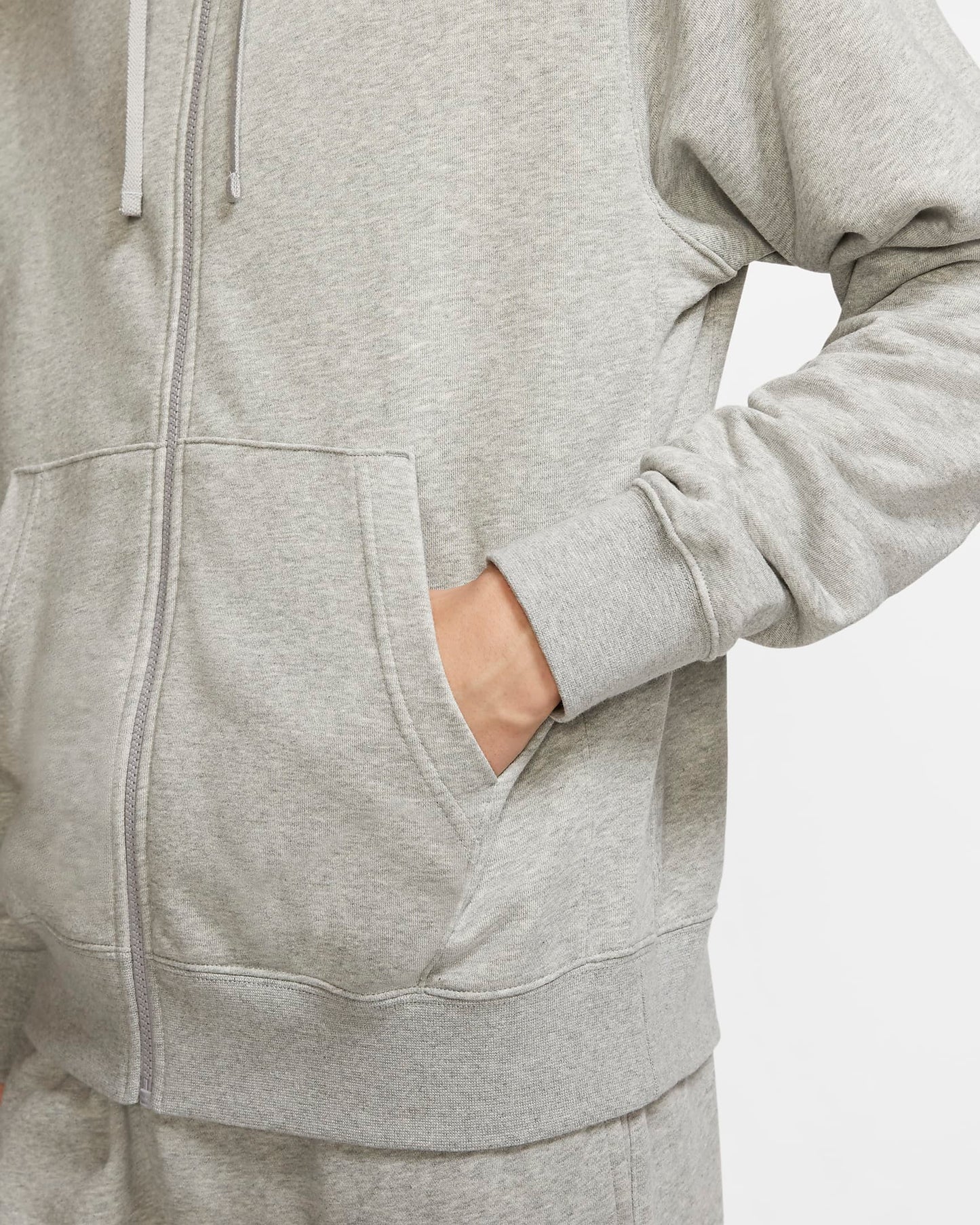 Felpa con cappuccio a zip Nike.