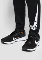 Nike Revolution 6 NN
