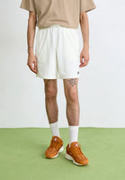 Pantaloncini Nike Club French Terry bianchi