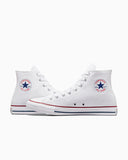 Chuck Taylor All Star.