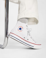 Chuck Taylor All Star.