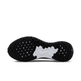 NIKE - W REVOLUTION 7