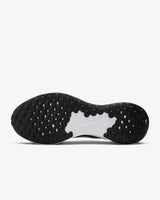 Nike Revolution 7