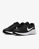 Nike Revolution 7