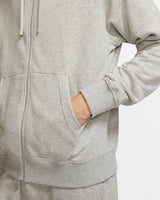 Felpa con cappuccio a zip Nike.